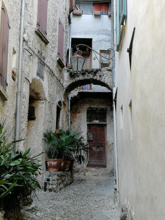L'Antico Borgo, Un Mix Di Storia E Romanticismo Villa Лиерна Екстериор снимка
